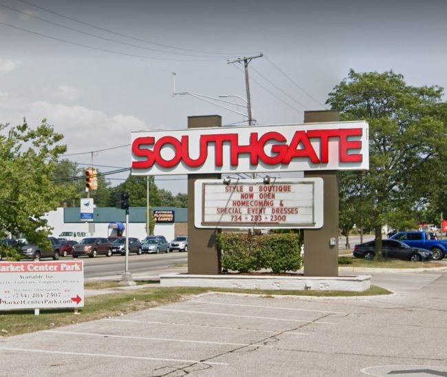 Southgate Shopping Center - CURRENT SIGN